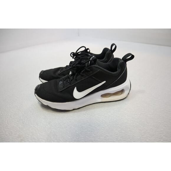 Nike Air Max Intrlk Lite Black Women’s US Size 6 Athletic Shoes DX3705 001 - Picture 2 of 16